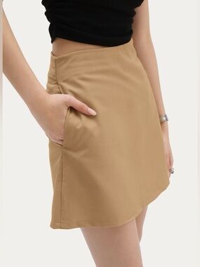 Express Classic A-Line Mini Skirt - size 4 - Camel Brown Tan
